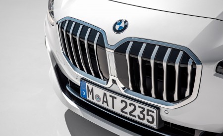 2022 BMW 223i Active Tourer Grille Wallpapers 450x275 (183)