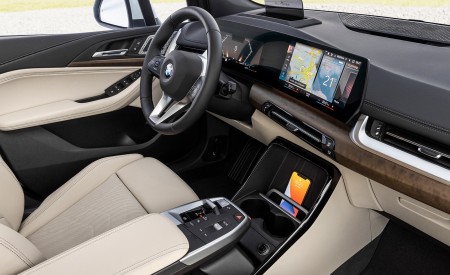 2022 BMW 223i Active Tourer Interior Wallpapers 450x275 (192)