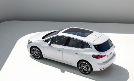 2022 BMW 223i Active Tourer Rear Three-Quarter Wallpapers 450x275 (174)