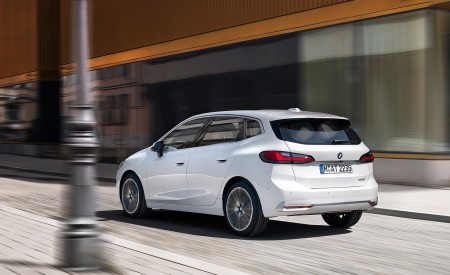 2022 BMW 223i Active Tourer Rear Three-Quarter Wallpapers  450x275 (156)
