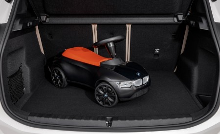 2022 BMW 223i Active Tourer Trunk Wallpapers 450x275 (209)