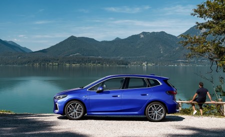 2022 BMW 230e xDrive Active Tourer Side Wallpapers 450x275 (11)