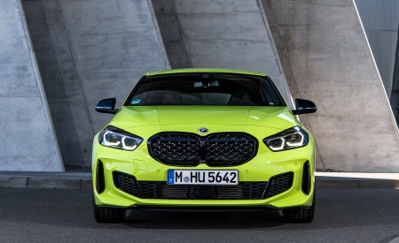 2022 BMW M135i Front Wallpapers 450x275 (43)