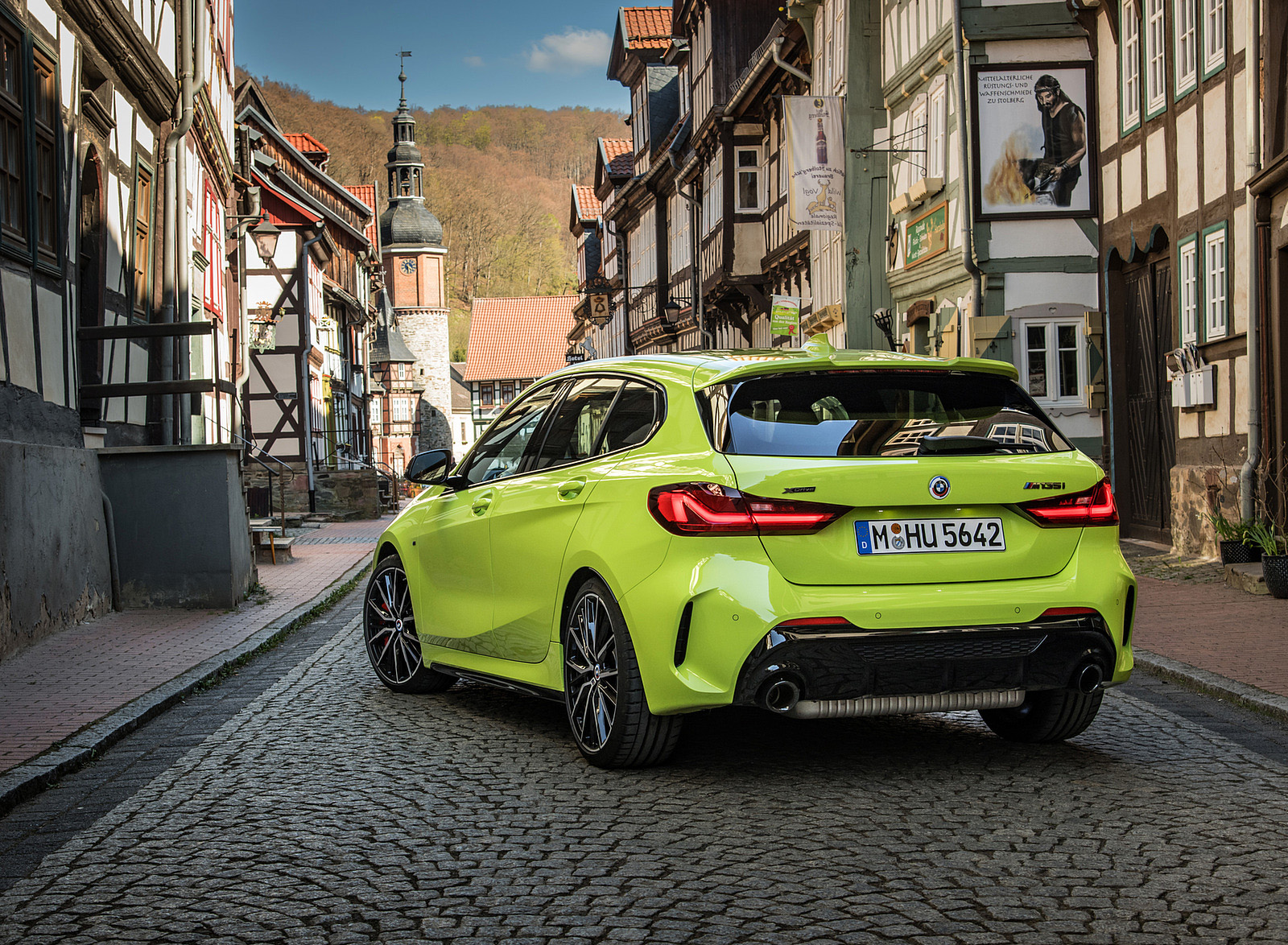 2022 BMW M135i xDrive Rear Three-Quarter Wallpapers #51 of 95