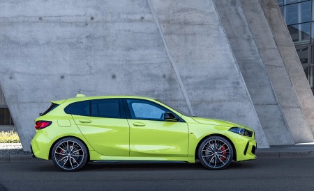 2022 BMW M135i Side Wallpapers 450x275 (38)