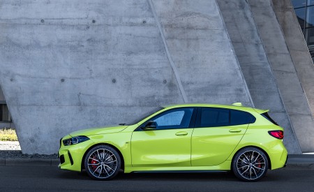 2022 BMW M135i Side Wallpapers 450x275 (39)