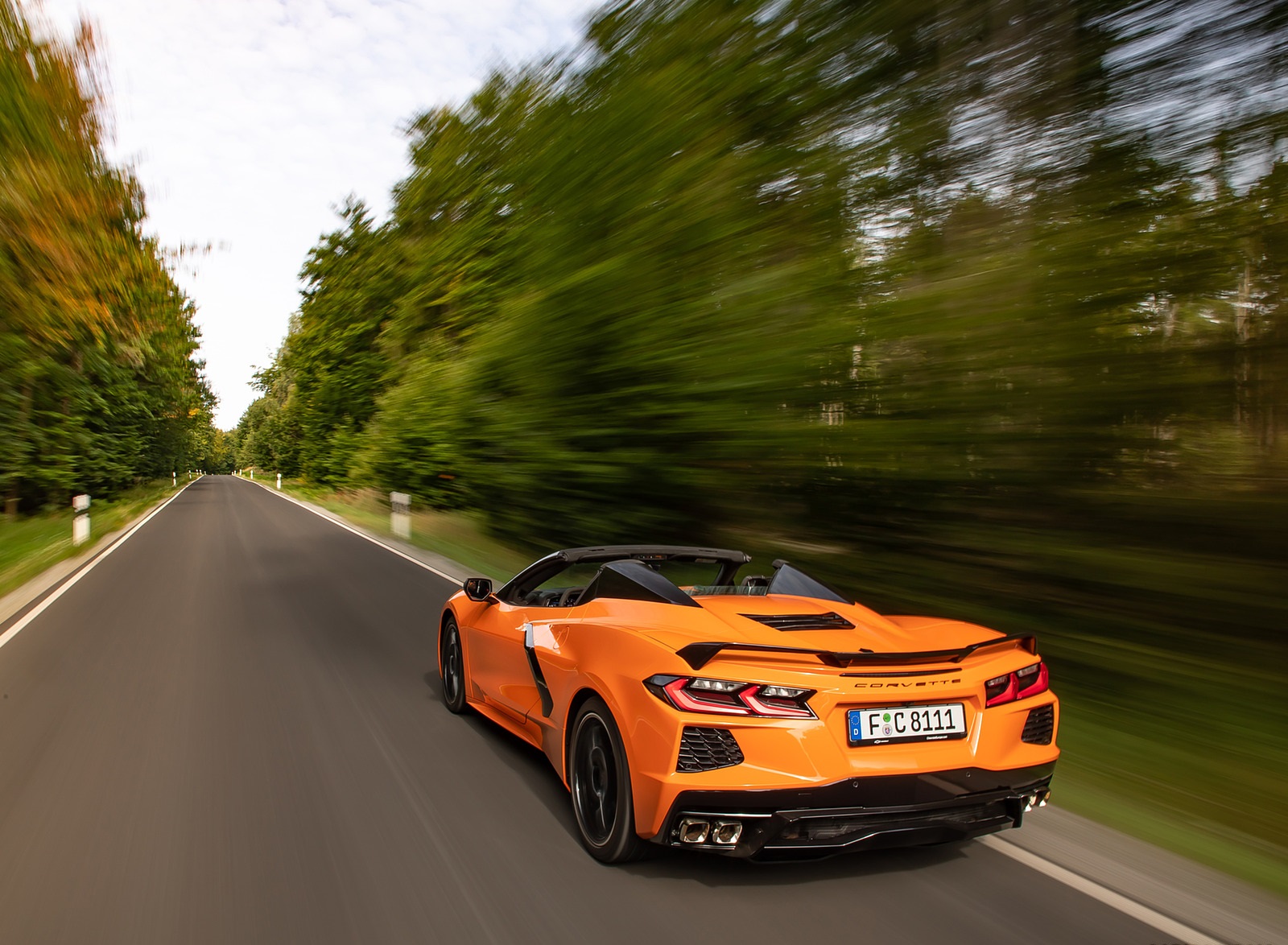 2022 Chevrolet Corvette Stingray Convertible (Euro-Spec) Rear Wallpapers (10)