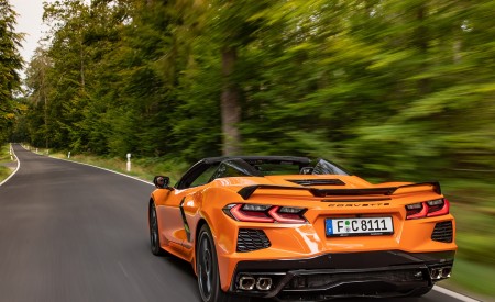 2022 Chevrolet Corvette Stingray Convertible (Euro-Spec) Rear Wallpapers 450x275 (11)