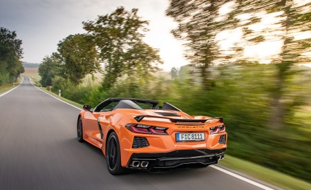 2022 Chevrolet Corvette Stingray Convertible (Euro-Spec) Rear Wallpapers 450x275 (9)