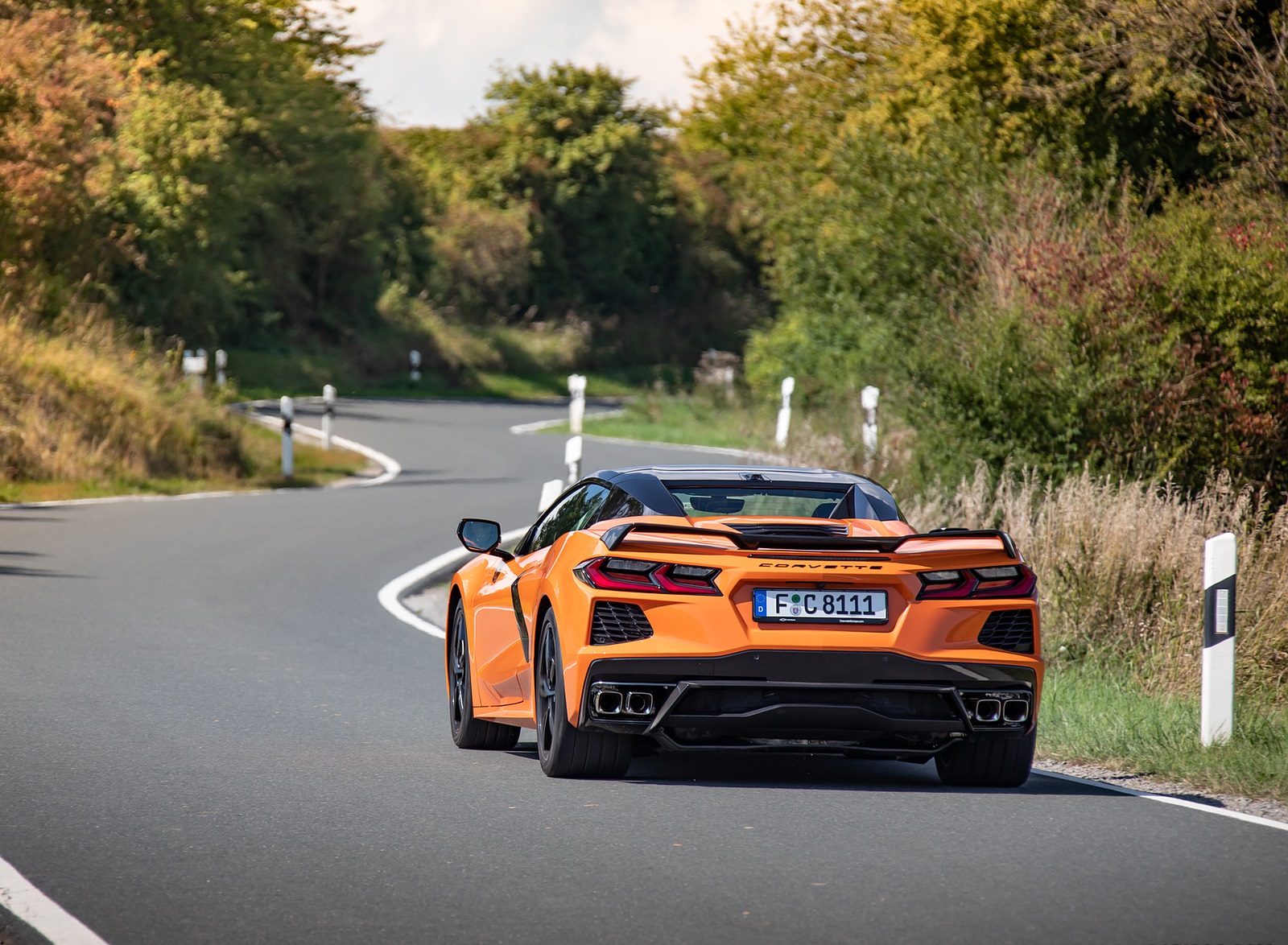 2022 Chevrolet Corvette Stingray Convertible (Euro-Spec) Rear Wallpapers (5)
