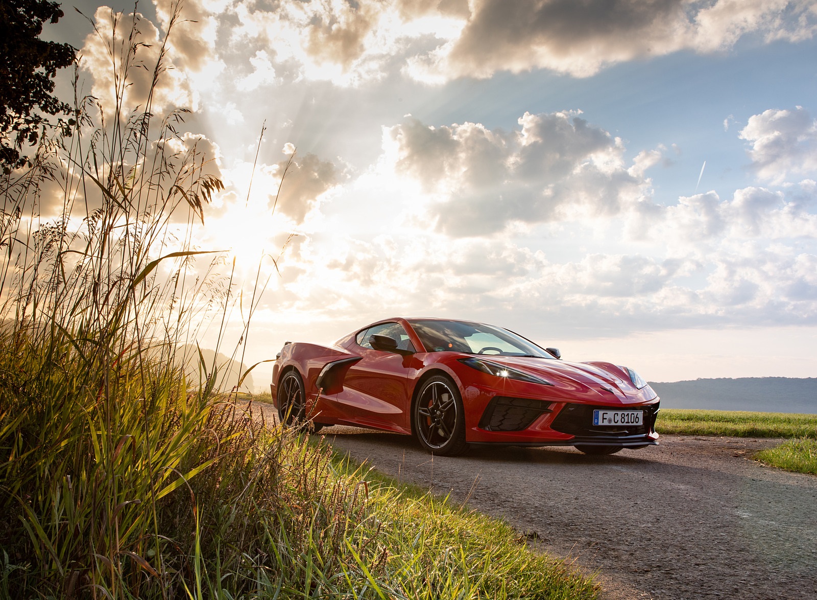 2022 Chevrolet Corvette Stingray Coupe (Euro-Spec) Front Three-Quarter Wallpapers (15)