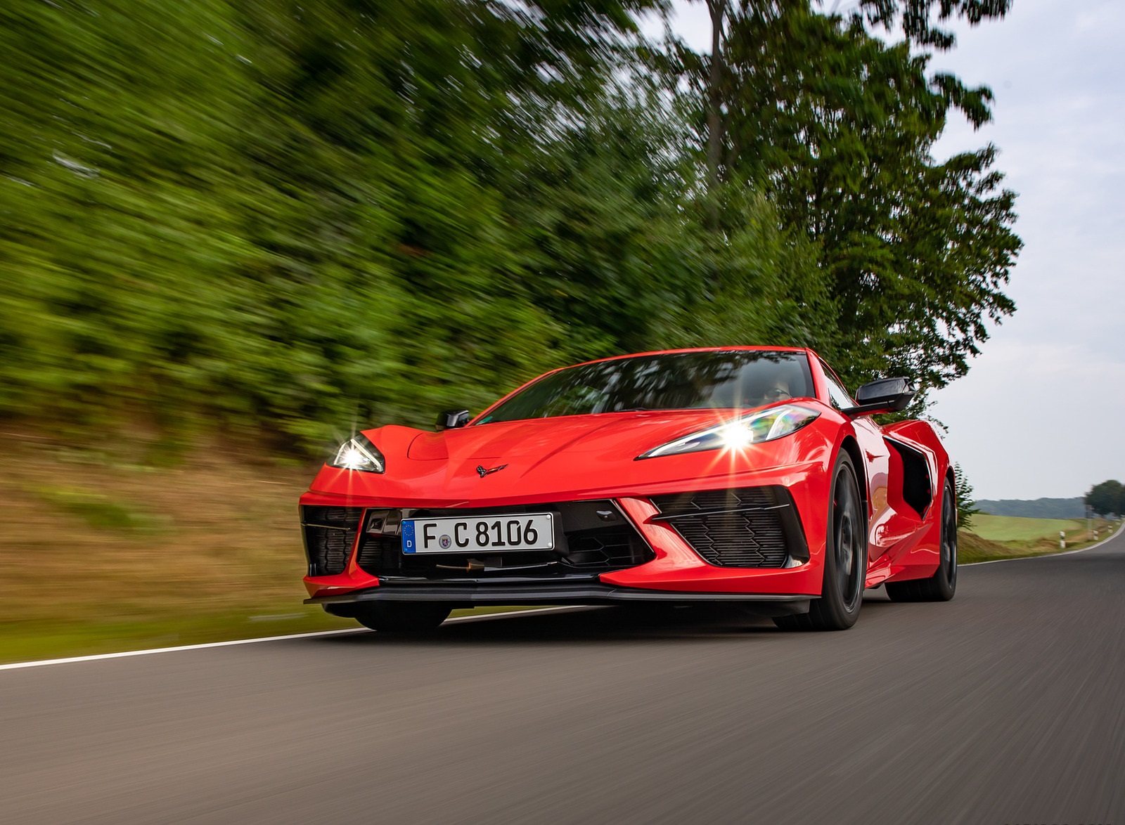 2022 Chevrolet Corvette Stingray Coupe (Euro-Spec) Front Wallpapers (3)