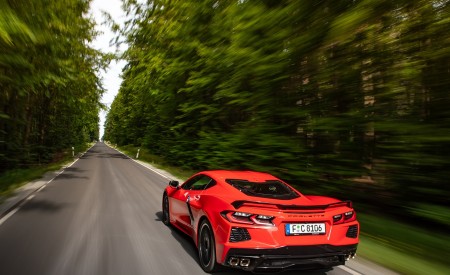 2022 Chevrolet Corvette Stingray Coupe (Euro-Spec) Rear Wallpapers 450x275 (5)