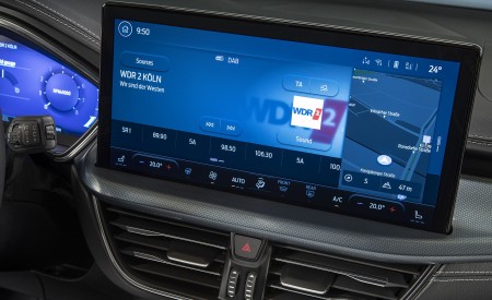 2022 Ford Focus Active Central Console Wallpapers  450x275 (24)