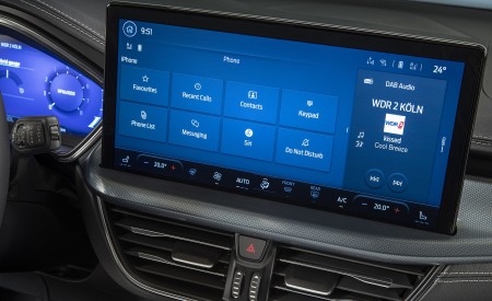 2022 Ford Focus Active Central Console Wallpapers 450x275 (23)