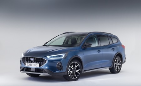 2022 Ford Focus Active Front Three-Quarter Wallpapers 450x275 (8)