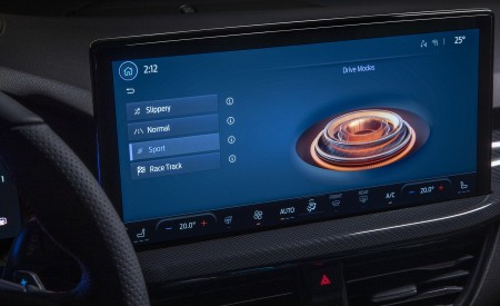 2022 Ford Focus ST Central Console Wallpapers 450x275 (19)