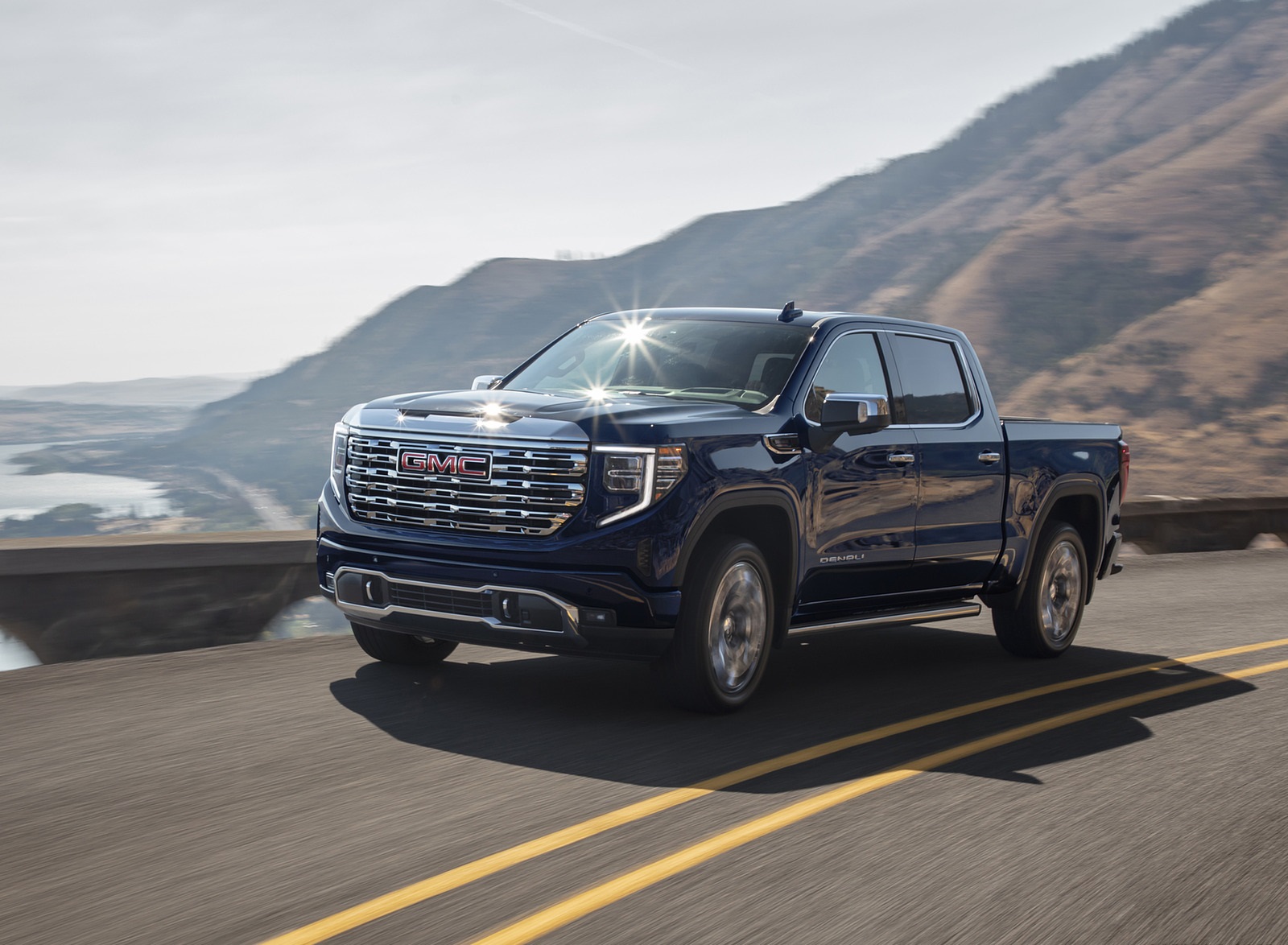 2022 GMC Sierra Denali Front Three-Quarter Wallpapers (1)