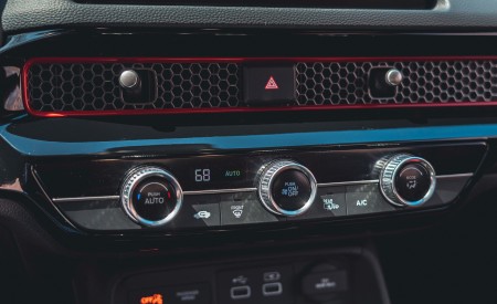 2022 Honda Civic Si Central Console Wallpapers 450x275 (52)