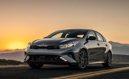 2022 Kia Forte GT Front Three-Quarter Wallpapers  450x275 (6)