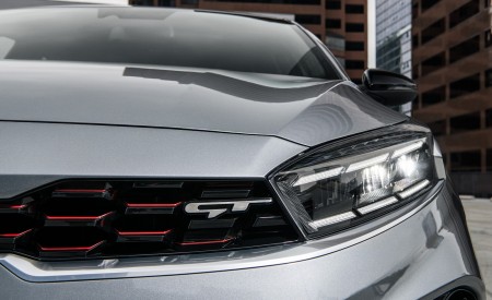 2022 Kia Forte GT Grille Wallpapers 450x275 (15)