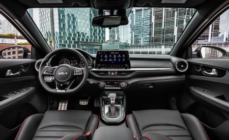 2022 Kia Forte GT Interior Cockpit Wallpapers 450x275 (19)