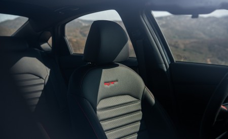 2022 Kia Forte GT Interior Front Seats Wallpapers 450x275 (24)