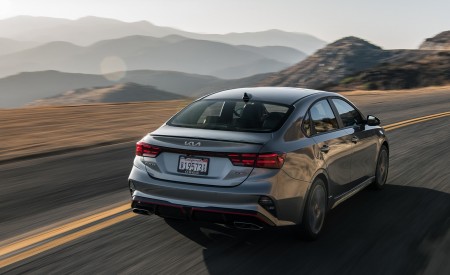 2022 Kia Forte GT Rear Wallpapers 450x275 (3)