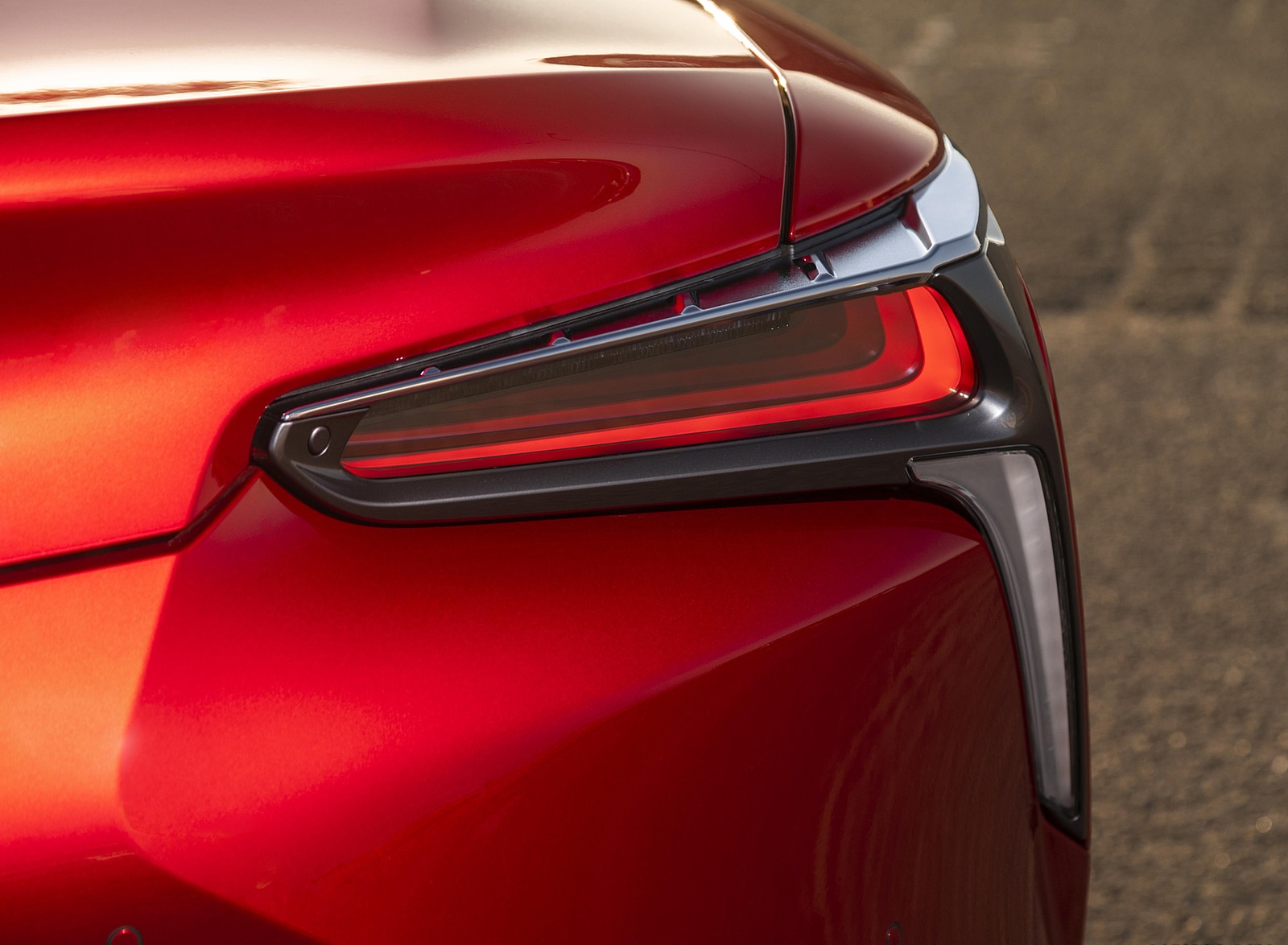 2022 Lexus LC 500 Convertible Tail Light Wallpapers (12)