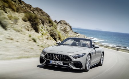 2022 Mercedes-AMG SL 55 4MATIC+ (Color: Alpine Grey Uni) Front Wallpapers 450x275 (16)