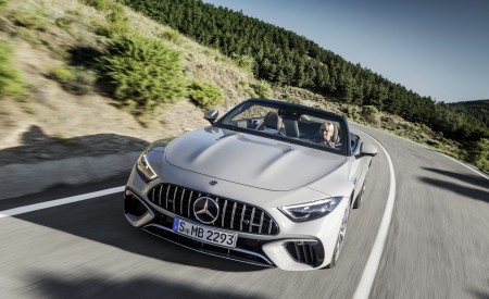 2022 Mercedes-AMG SL 55 4MATIC+ (Color: Alpine Grey Uni) Front Wallpapers 450x275 (3)