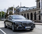 2022 Mercedes-Benz S 680 GUARD 4MATIC Front Three-Quarter Wallpapers 150x120 (13)