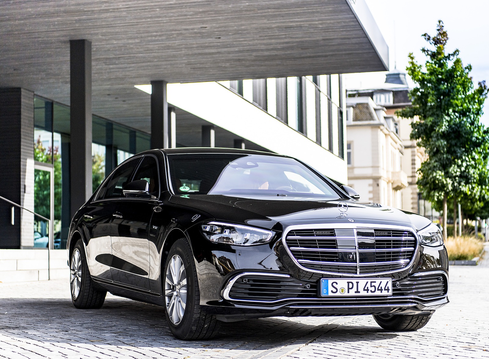 2022 Mercedes-Benz S 680 GUARD 4MATIC Front Wallpapers (14)