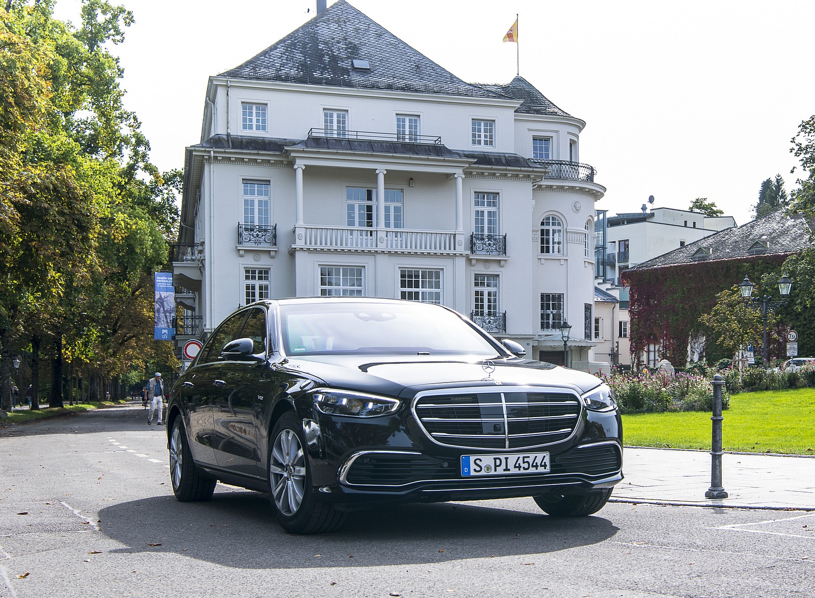 2022 Mercedes-Benz S 680 GUARD 4MATIC Front Wallpapers (15)