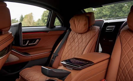 2022 Mercedes-Benz S 680 GUARD 4MATIC Interior Rear Seats Wallpapers 450x275 (34)