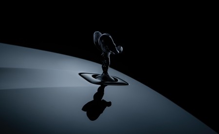 2022 Rolls-Royce Ghost Black Badge Hood Ornament Wallpapers 450x275 (25)