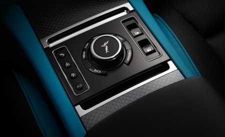 2022 Rolls-Royce Ghost Black Badge Interior Detail Wallpapers 450x275 (43)