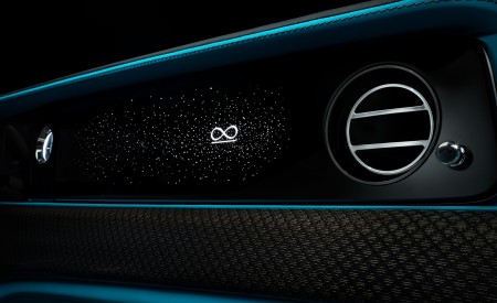 2022 Rolls-Royce Ghost Black Badge Interior Detail Wallpapers 450x275 (45)