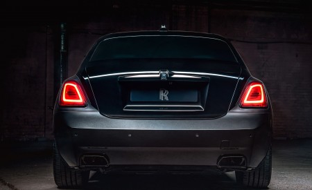 2022 Rolls-Royce Ghost Black Badge Rear Wallpapers 450x275 (10)