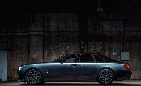 2022 Rolls-Royce Ghost Black Badge Side Wallpapers 450x275 (11)