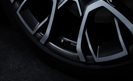 2022 Rolls-Royce Ghost Black Badge Wheel Wallpapers 450x275 (30)