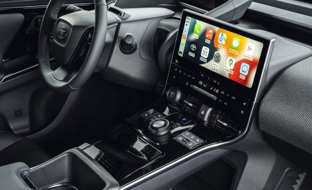 2022 Toyota bZ4X BEV (Euro-Spec) Central Console Wallpapers 450x275 (97)