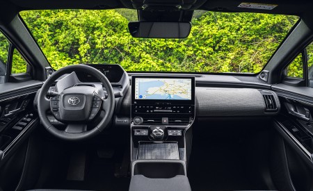 2022 Toyota bZ4X BEV (Euro-Spec) Interior Cockpit Wallpapers  450x275 (90)