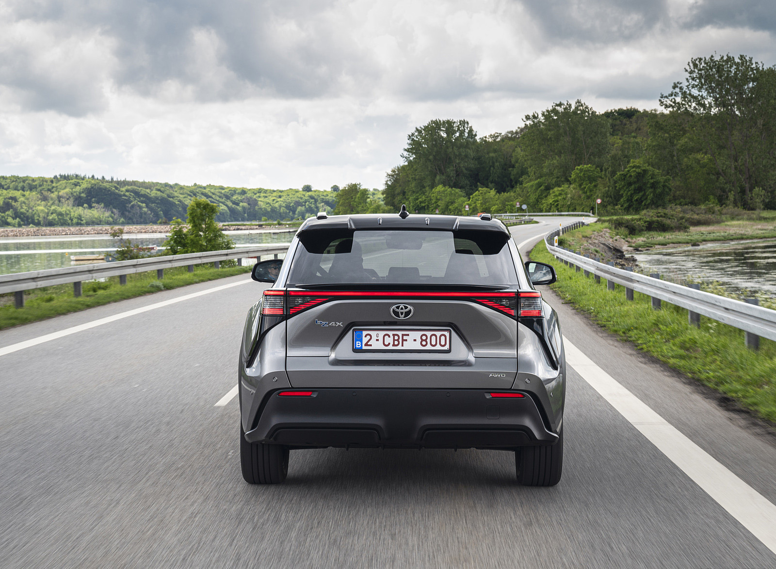 2022 Toyota bZ4X BEV (Euro-Spec) Rear Wallpapers (10)