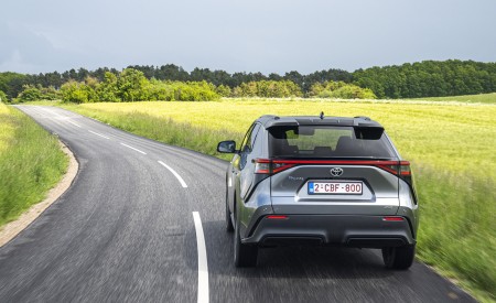 2022 Toyota bZ4X BEV (Euro-Spec) Rear Wallpapers 450x275 (11)