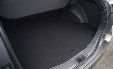 2022 Toyota bZ4X BEV (Euro-Spec) Trunk Wallpapers 450x275 (105)