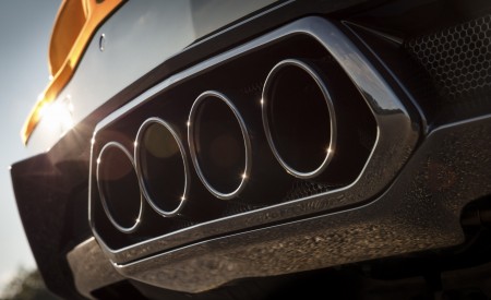 2023 Chevrolet Corvette Z06 Exhaust Wallpapers 450x275 (34)