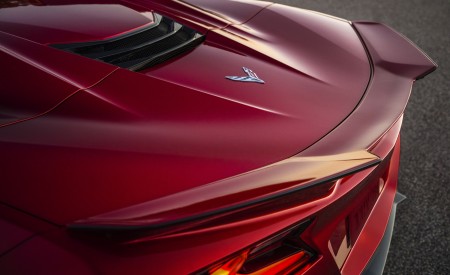 2023 Chevrolet Corvette Z06 Spoiler Wallpapers 450x275 (33)