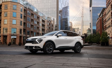 2023 Kia Sportage SX Front Three-Quarter Wallpapers 450x275 (11)