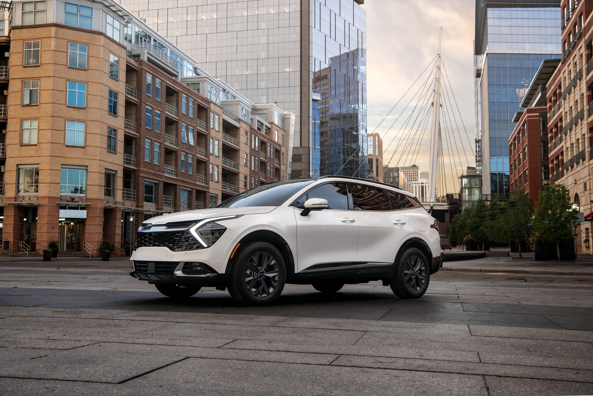 2023 Kia Sportage SX Front Three-Quarter Wallpapers #11 of 19